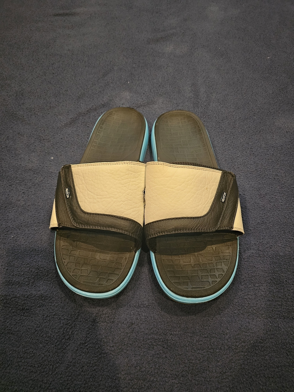 Heaton Arclight athletic slides in black, white and teal accents, size US 14